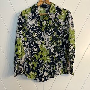 🌿 Cynthia Max Women’s Button-Down Blouse – Floral Print – Size XL